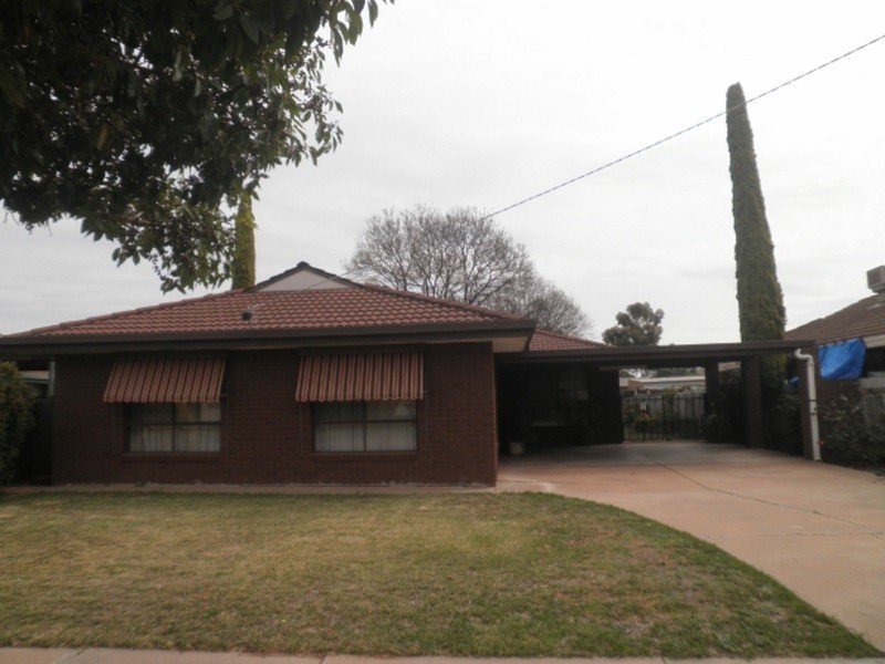 42 Dunstone Street, Swan Hill VIC 3585