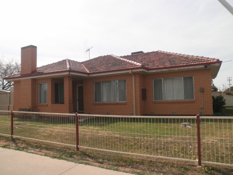 112 Gray Street, Swan Hill VIC 3585