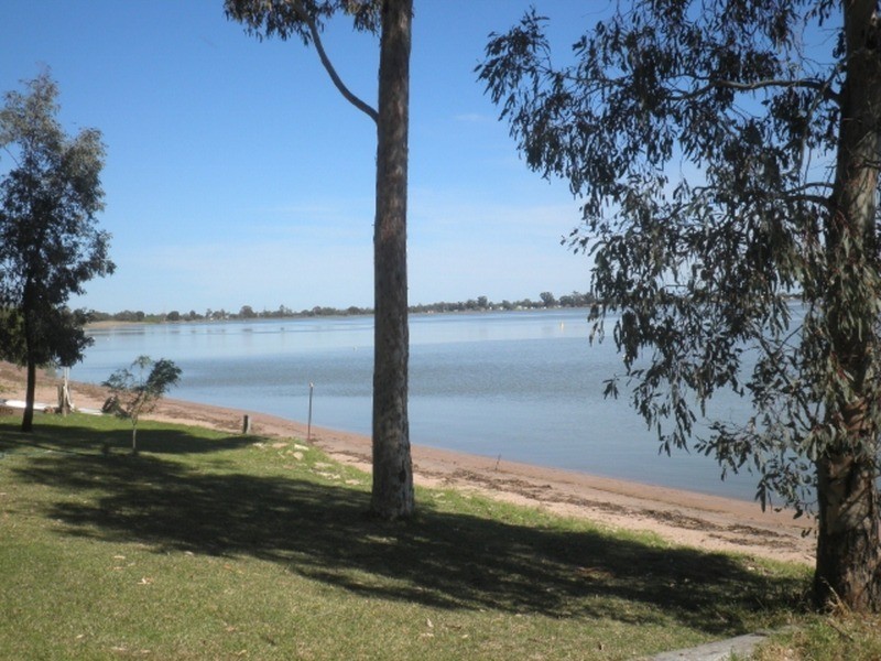 29 Hayes Road, Lake Boga VIC 3584