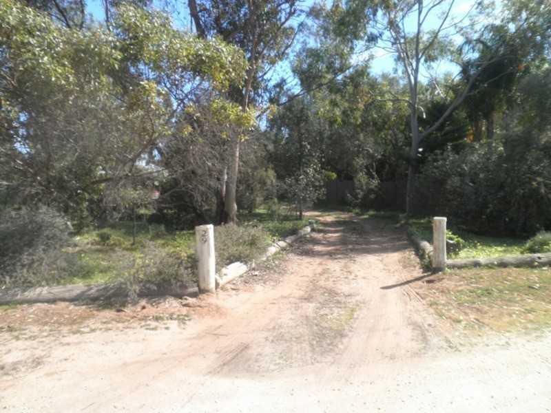 29 Hayes Road, Lake Boga VIC 3584