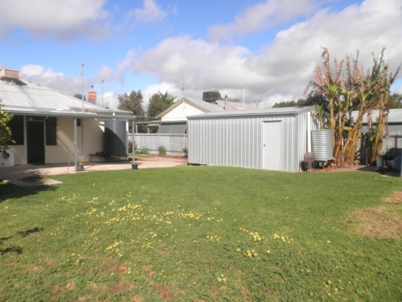 6 Burton Street, Swan Hill VIC 3585