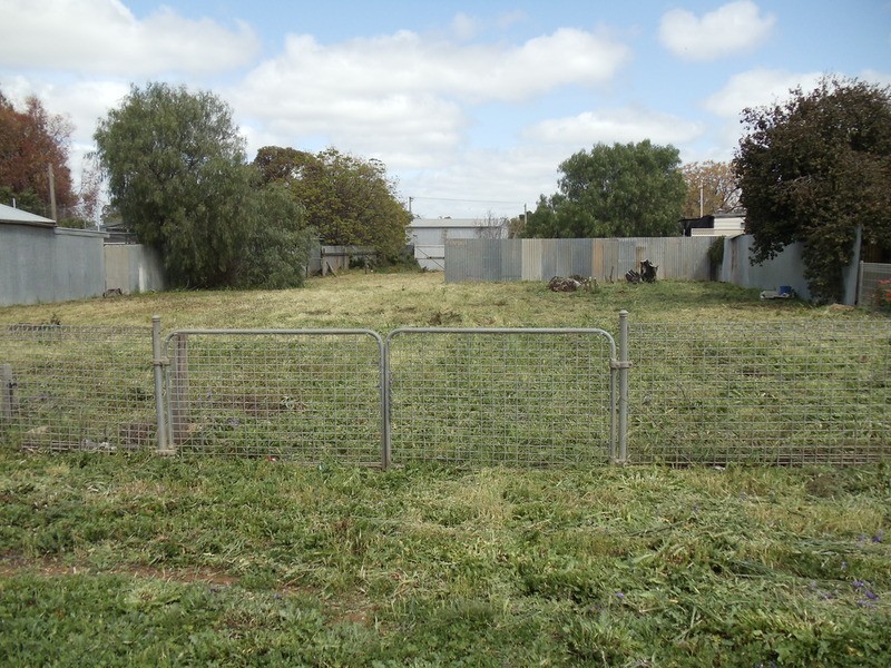 33 Station Street, Lake Boga VIC 3584