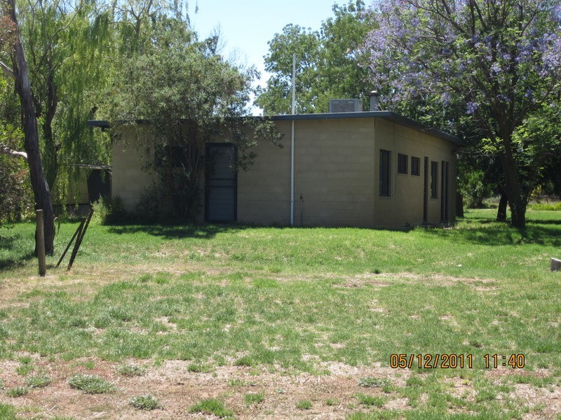 3-5 River Oaks  Drive, Swan Hill VIC 3585