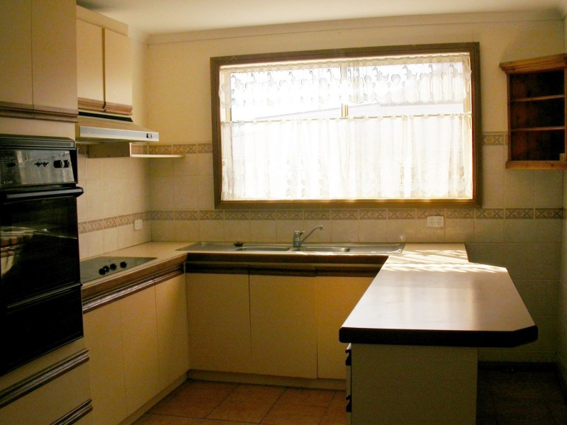 88 Stradbroke Avenue, Swan Hill VIC 3585