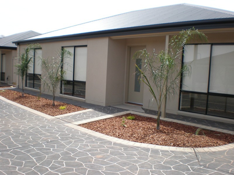 3/10 Betts Court, Swan Hill VIC 3585