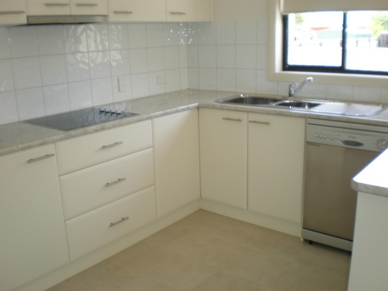 3/10 Betts Court, Swan Hill VIC 3585