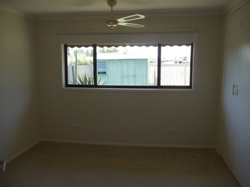 33 Mellor Grove, Swan Hill VIC 3585