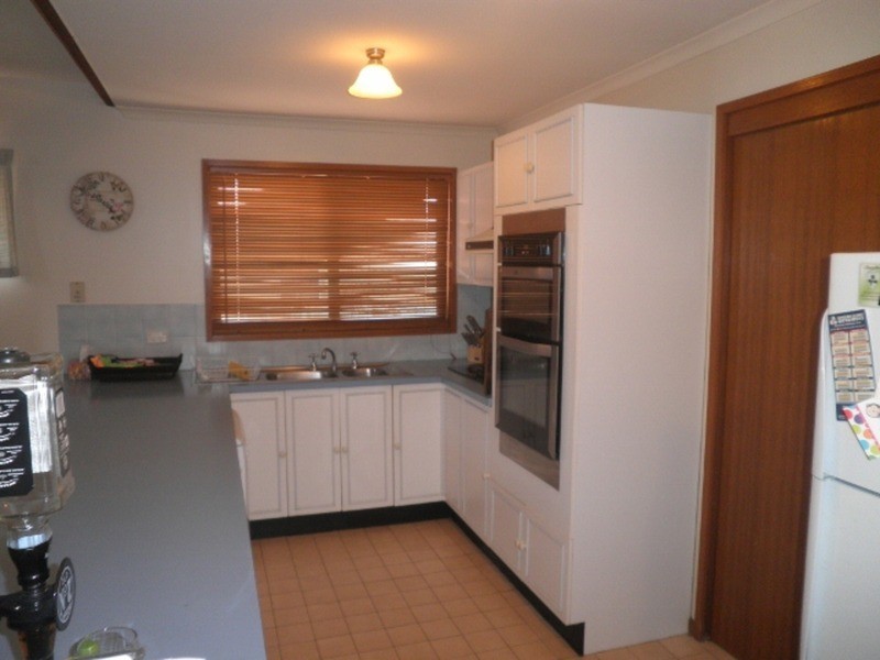 29 Wilkins Grove, Swan Hill VIC 3585