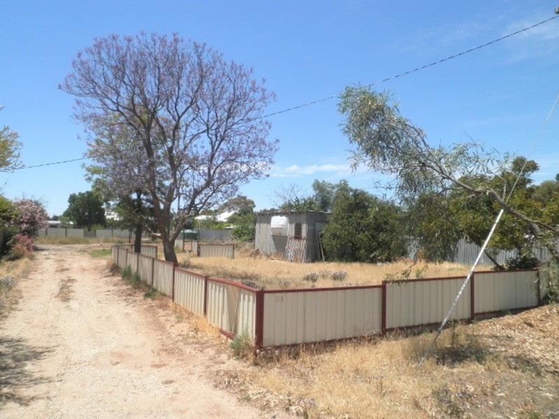 28 Boga Street, Lake Boga VIC 3584