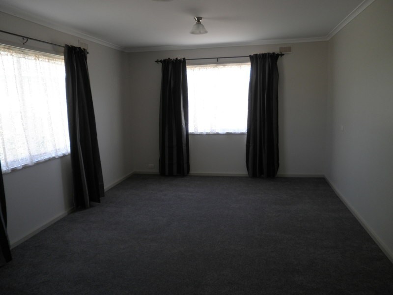 2 Chaplin Street, Swan Hill VIC 3585