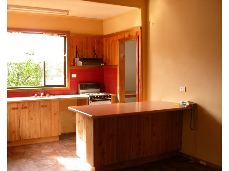 49 Marraboor Street, Lake Boga VIC 3584