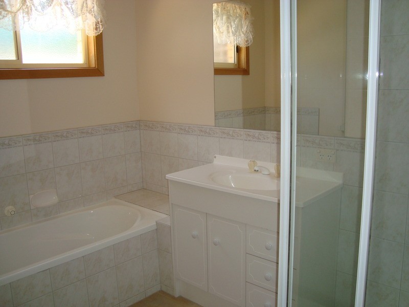 2/41 Poole Boulevard, Swan Hill VIC 3585