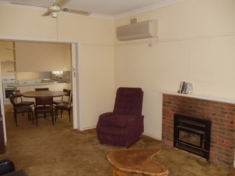 18 Pioneer Street, Manangatang VIC 3546