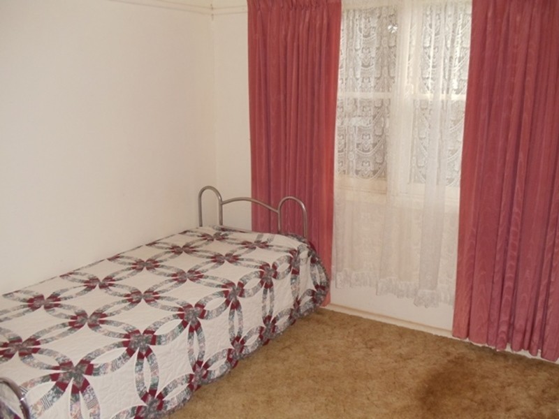 18 Pioneer Street, Manangatang VIC 3546