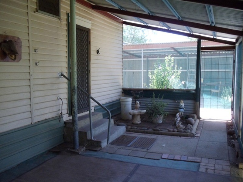 11 Beveridge Street, Piangil VIC 3597