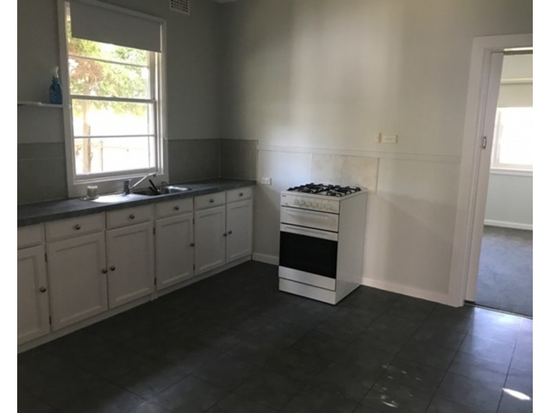 86 Thurla Street, Swan Hill VIC 3585