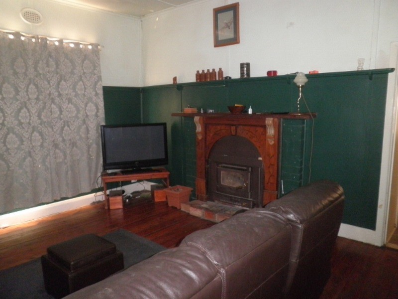 11 Murray Street, Lake Boga VIC 3584