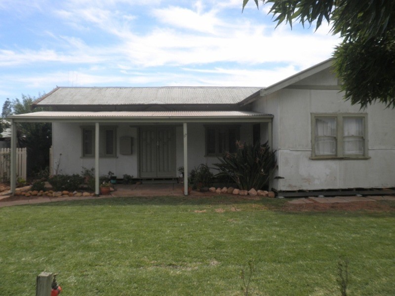 17 Birdwood Avenue, Nyah West VIC 3595