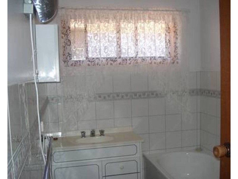 2/3 Kima Street, Swan Hill VIC 3585