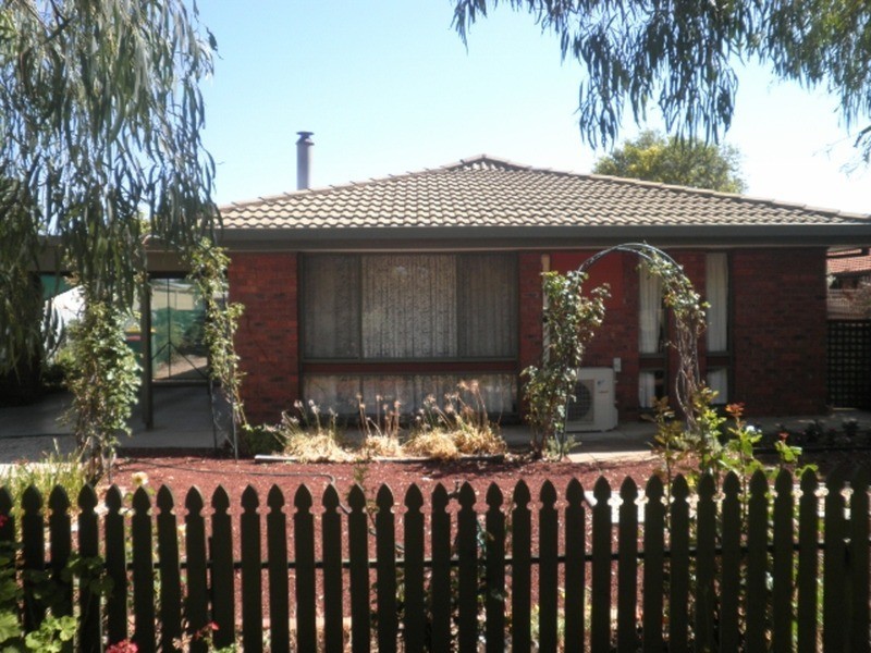 124 Gray Street, Swan Hill VIC 3585