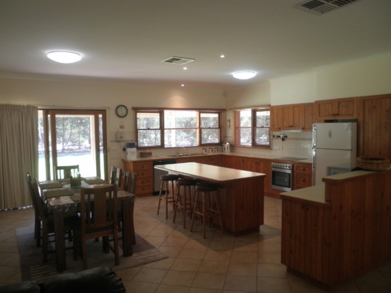 27 Mortoo Street, Swan Hill VIC 3585