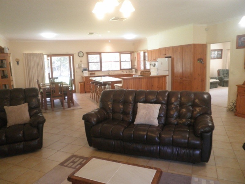 27 Mortoo Street, Swan Hill VIC 3585