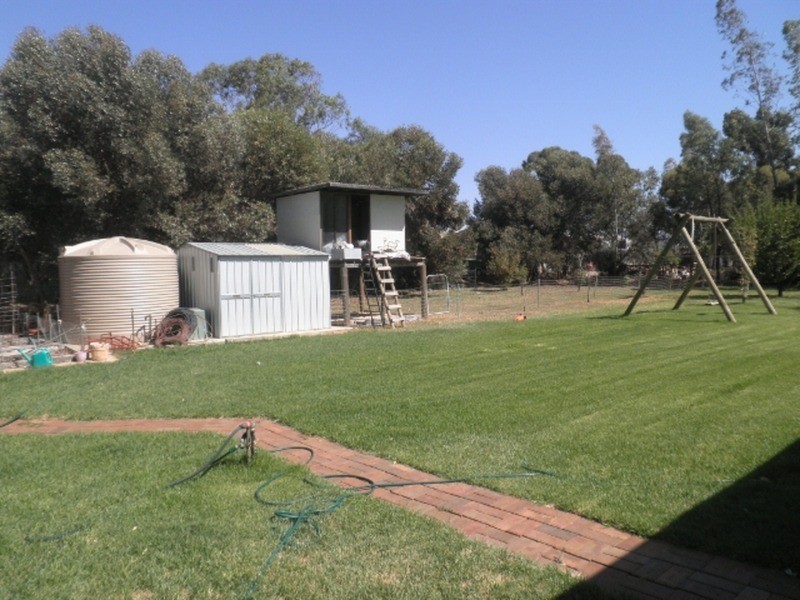 27 Mortoo Street, Swan Hill VIC 3585