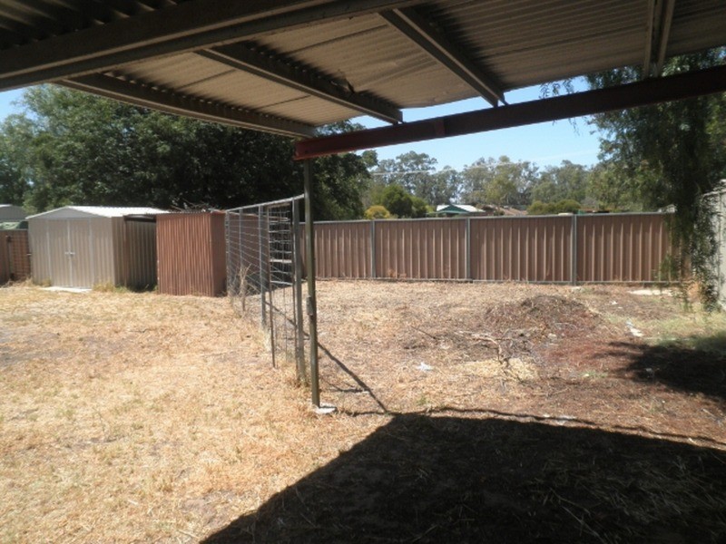 35 Palaroo Street, Swan Hill VIC 3585