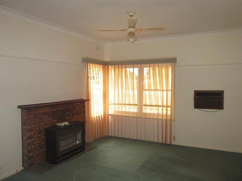 52 Marraboor  Street, Lake Boga VIC 3584