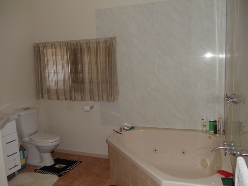 9 Cunningham Lane, Sea Lake VIC 3533