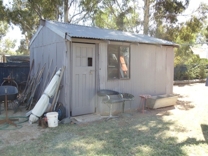 9 Cunningham Lane, Sea Lake VIC 3533