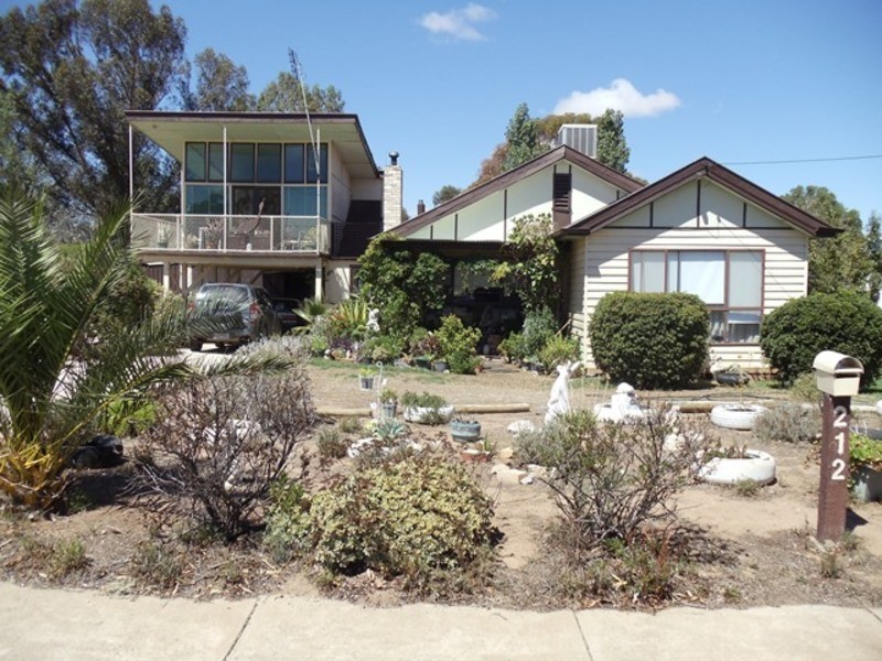 212 Best Street, Sea Lake VIC 3533