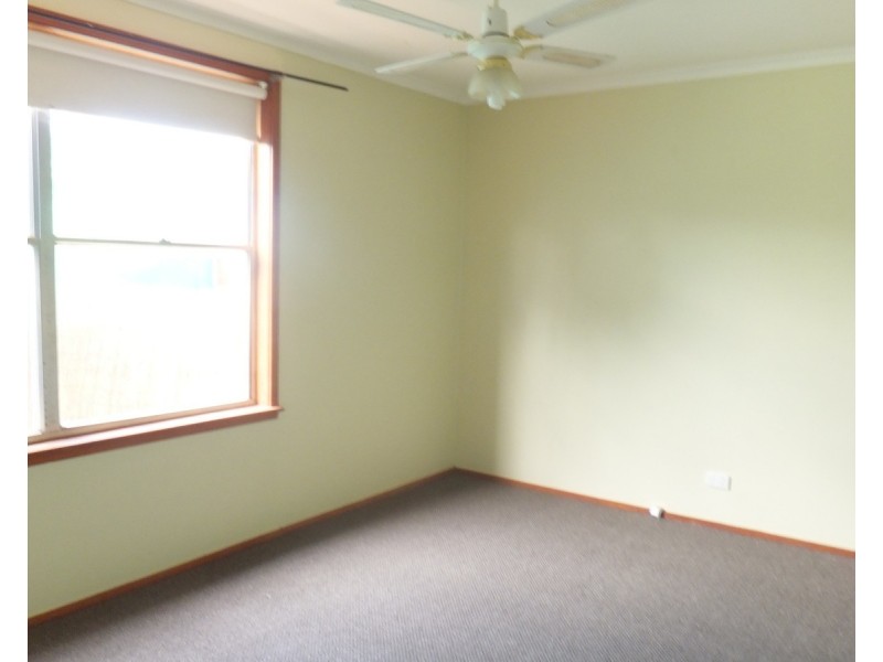 2 Harrison Crescent, Swan Hill VIC 3585