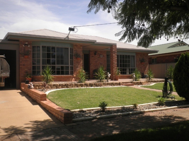 24 Gillespie Street, Swan Hill VIC 3585