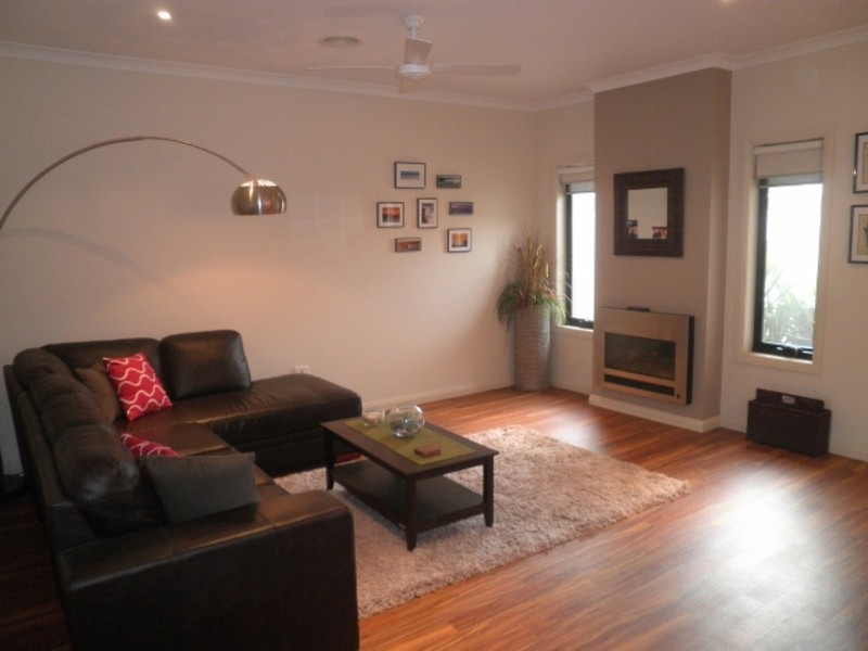 9 Moonah Court, Swan Hill VIC 3585