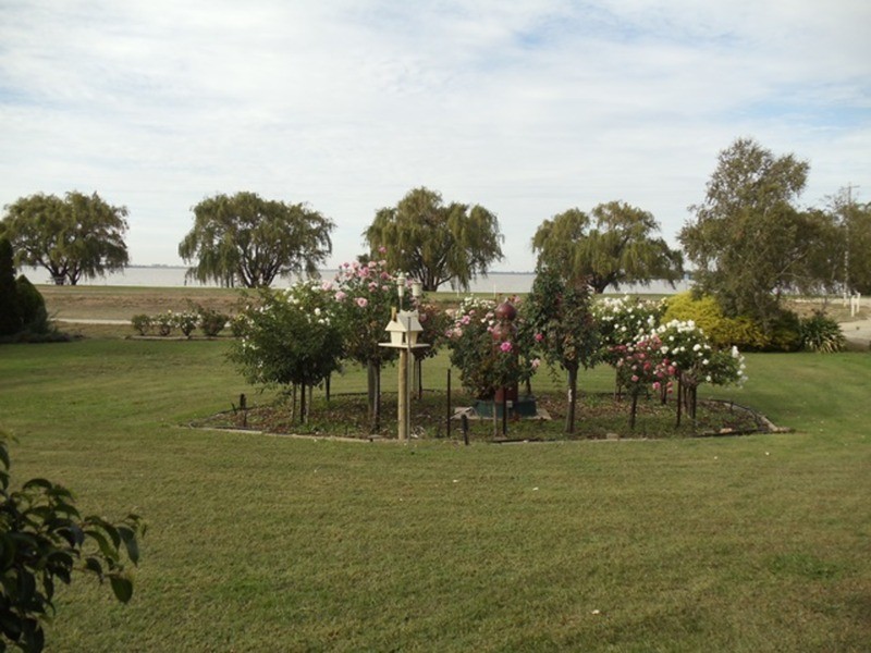 60 Mystic Park East Road, Lake Charm VIC 3581