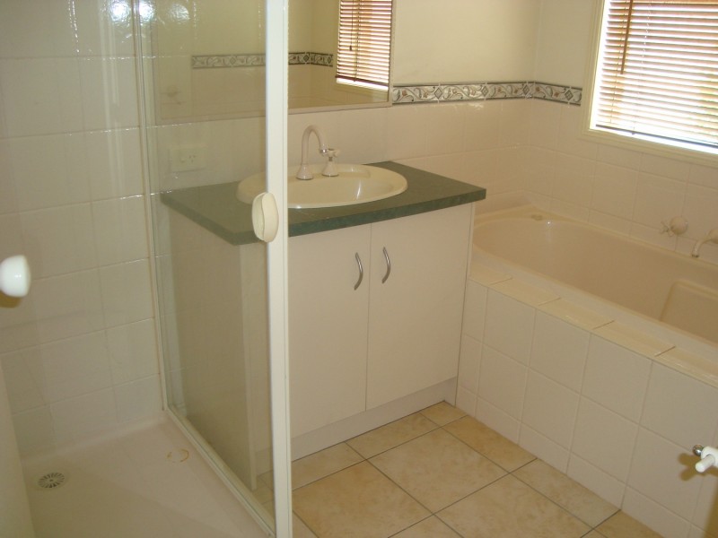 4 Lisa Court, Swan Hill VIC 3585