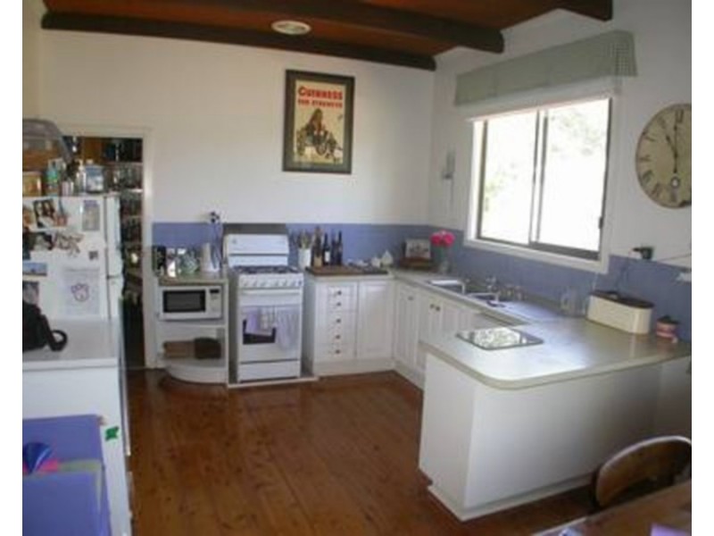 45 Marraboor Street, Lake Boga VIC 3584