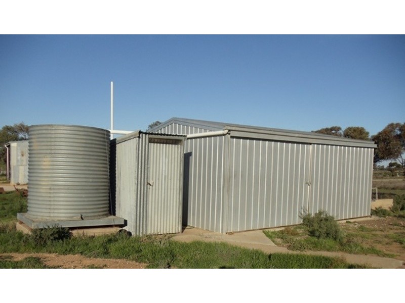 40 Roberts Lane, Lake Boga VIC 3584