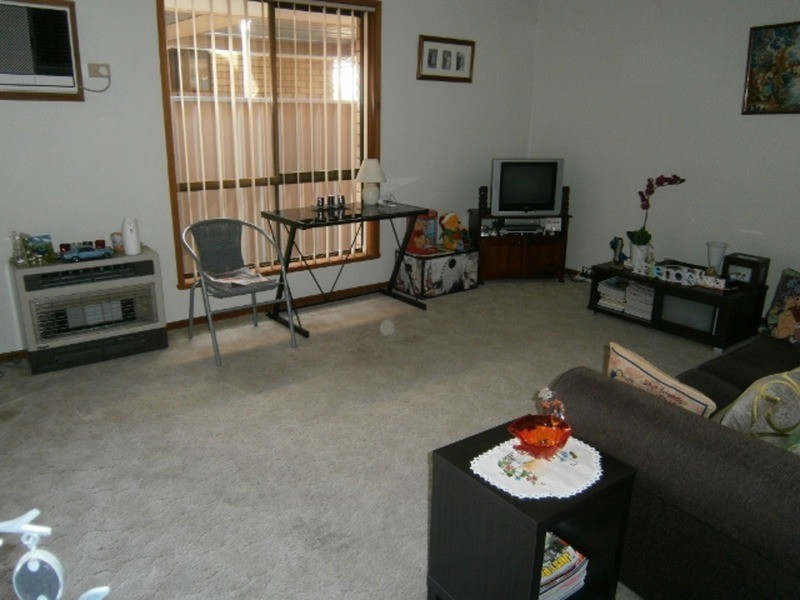 2/12 Poole Boulevard, Swan Hill VIC 3585