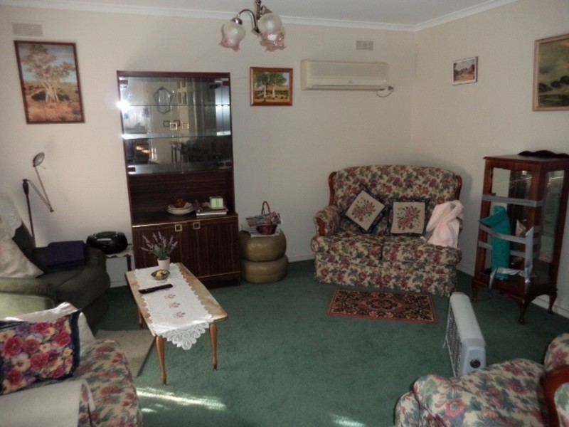 2/4 Drummond Street, Swan Hill VIC 3585