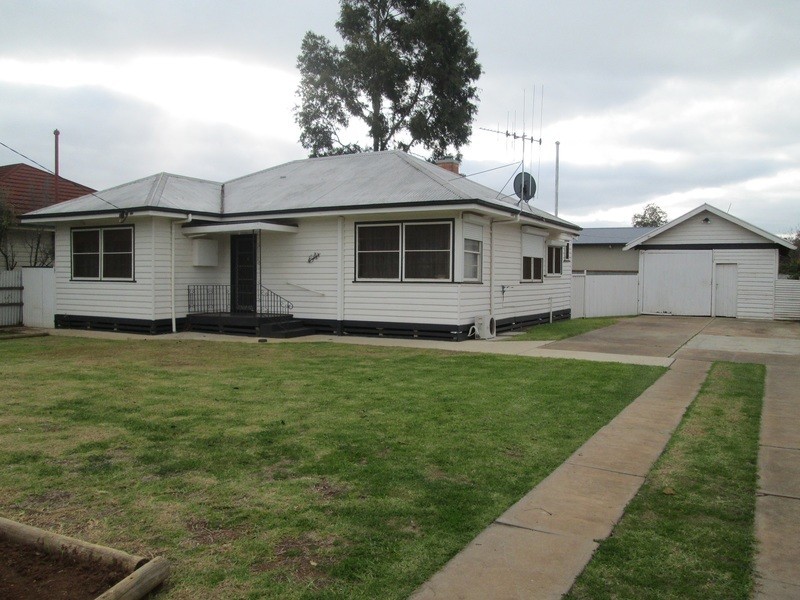 54 Pye Street, Swan Hill VIC 3585