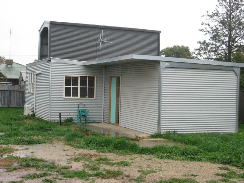 13 Station Street, Lake Boga VIC 3584