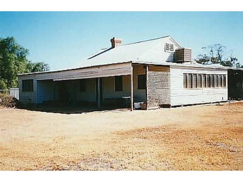 1664 Woorinen Goschen Road, Swan Hill VIC 3585