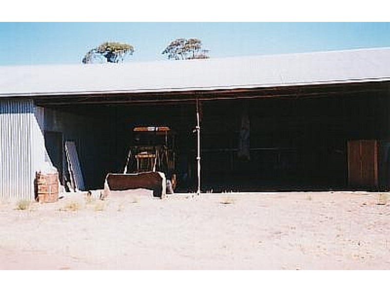 1664 Woorinen Goschen Road, Swan Hill VIC 3585