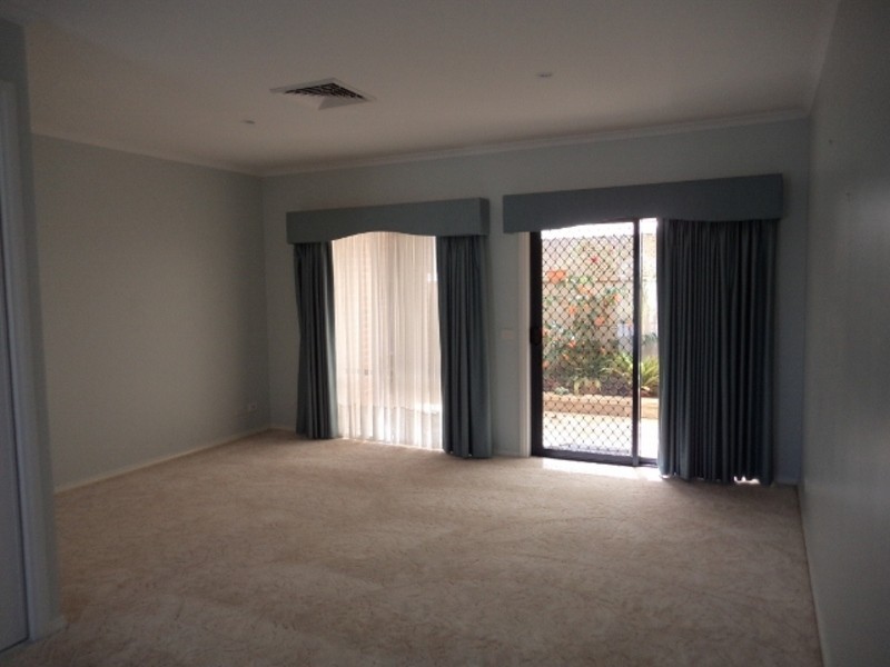 2/38 Splatt Street, Swan Hill VIC 3585