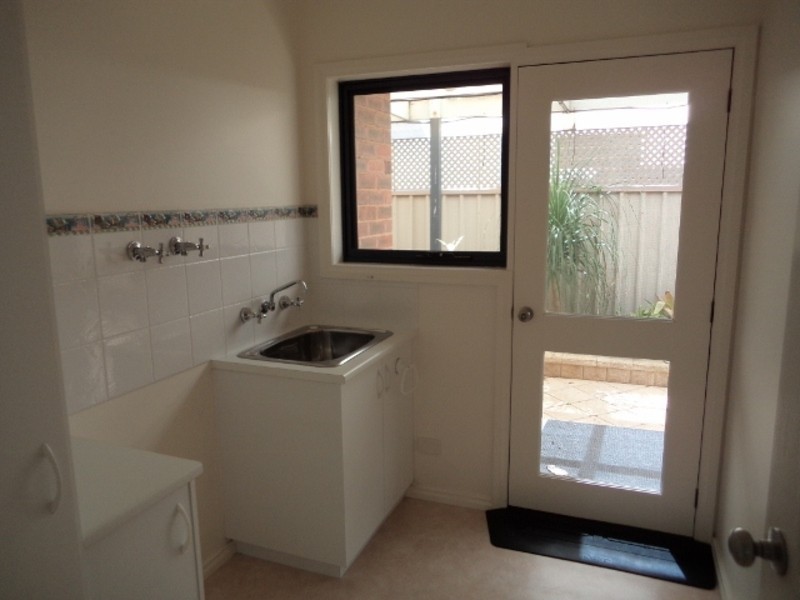 2/38 Splatt Street, Swan Hill VIC 3585