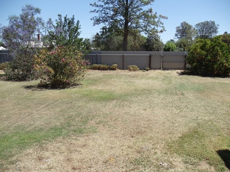 15 Station Street, Lake Boga VIC 3584