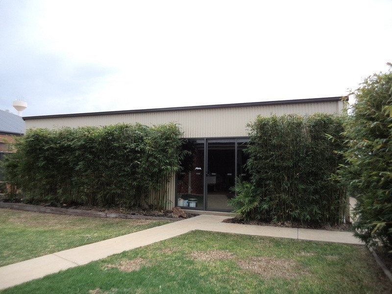 18 Village Way, Swan Hill VIC 3585