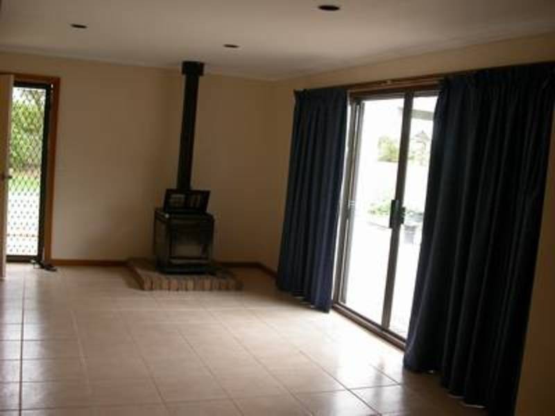 73 Rutherford Street, Swan Hill VIC 3585